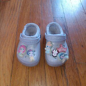 Little Girls Purple Glitter Crocs Size 9 W/ Light Up Disney Jibbitz